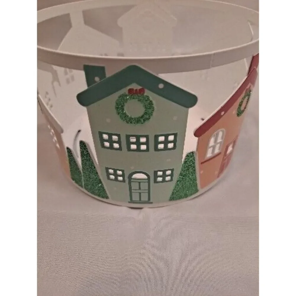Yankee Candle 1724726 Snow Globe Wonderland Holder For 3 Wick Candles‎ Metal